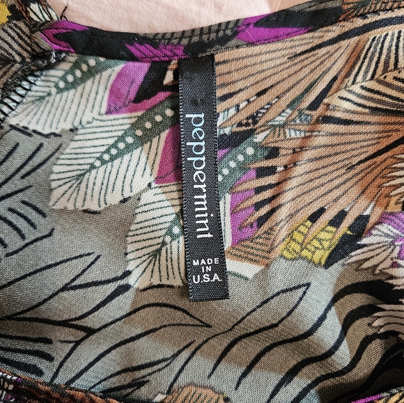 Multicolor Women's Top with Lace Hem - Picture 6 of 6